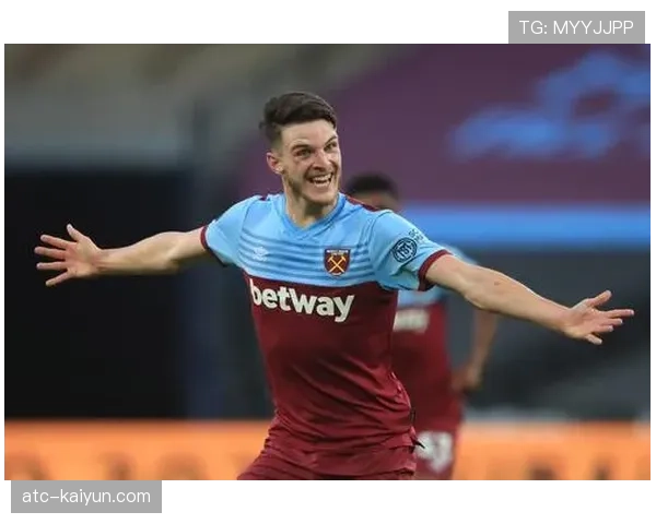 通讯:面临职业生涯抉择,西汉姆联老将安东尼奥谈未来与欧战梦想 通讯:面临职业生涯抉择,西汉姆联老将安东尼奥谈未来与欧战梦想